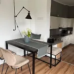 Grosse Design-wohnung Im Beliebtesten Stadtteil *