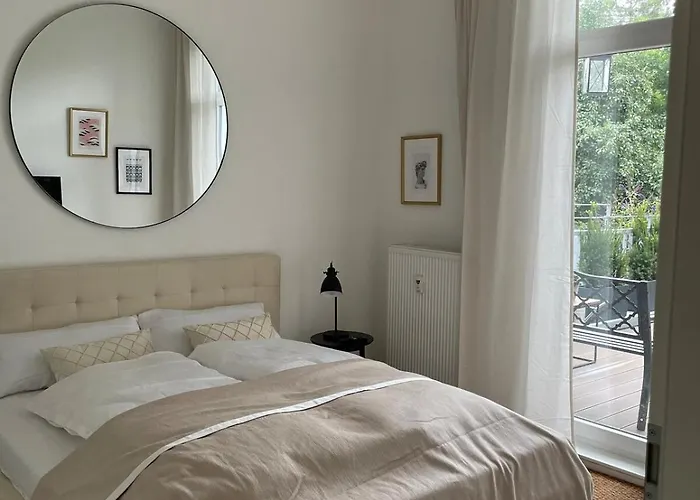 Grosse Design-wohnung Im Beliebtesten Stadtteil Апартаменты